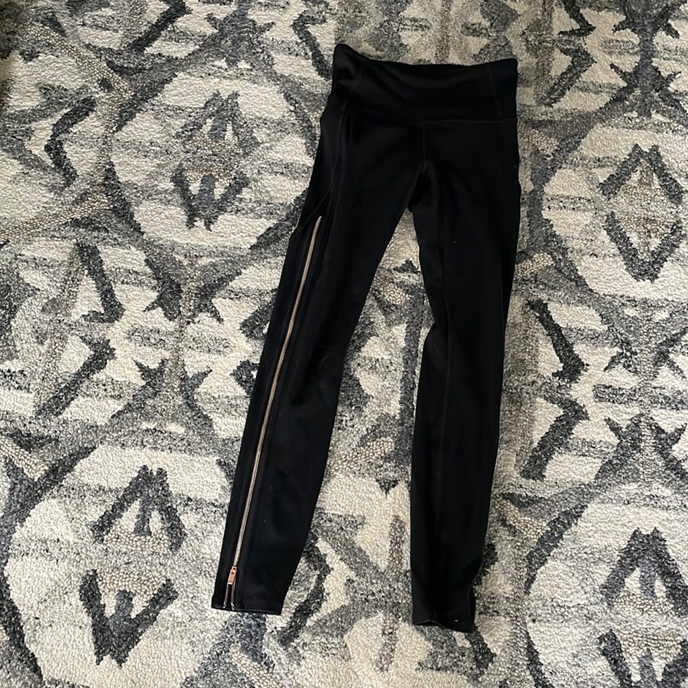 Great condition leggings